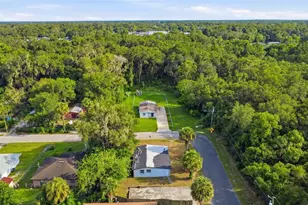 921 S Salisbury Ave, Deland, FL 32720 - Photo 12