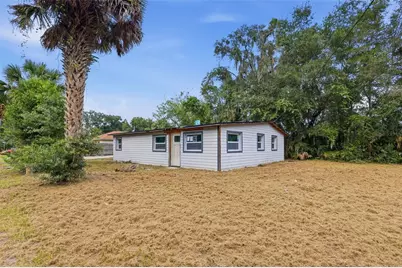 921 S Salisbury Avenue, Deland, FL 32720 - Photo 2
