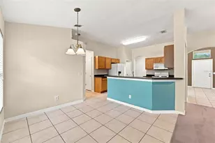 614 Red Mulberry Dr, Deltona, FL 32725 - Photo 8