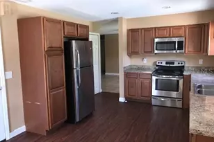 437 E Oakwood Ave, Orange City, FL 32763 - Photo 6