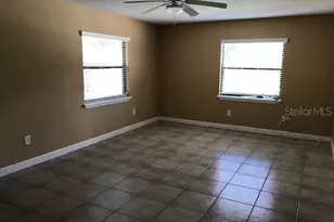 437 E Oakwood Ave, Orange City, FL 32763 - Photo 2