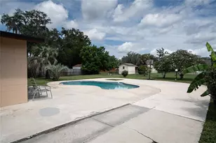 437 E Oakwood Ave, Orange City, FL 32763 - Photo 16