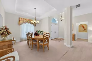 4 Lakeview Ln, Palm Coast, FL 32137 - Photo 4