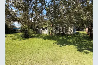 16100 SE 253rd Court, Umatilla, FL 32784 - Photo 24
