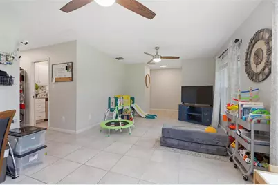 1004 Crescent Parkway, Deland, FL 32720 - Photo 6
