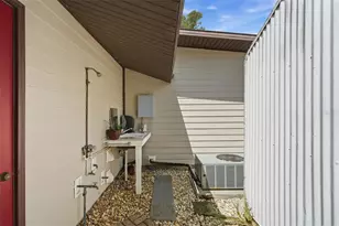1555 Rowe Ln, Deland, FL 32720 - Photo 26