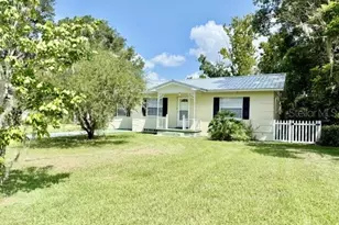 733 W Pennsylvania Ave, Deland, FL 32720 - Photo 2