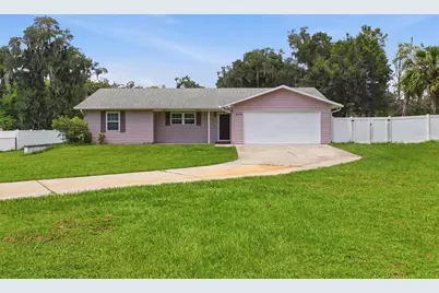 1679 W Euclid Avenue, Deland, FL 32720 - Photo 1