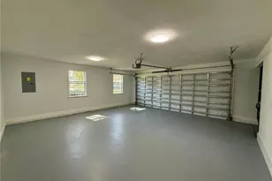2410 S Glen Eagles Dr, Deland, FL 32724 - Photo 38