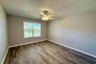2410 S Glen Eagles Dr, Deland, FL 32724 - Photo 22