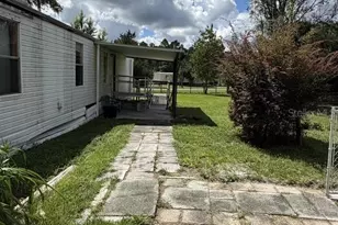 45600 Panther St, Paisley, FL 32767 - Photo 18