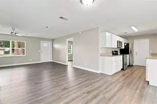 3307 Pine Tree Dr, Edgewater, FL 32141 - Photo 10