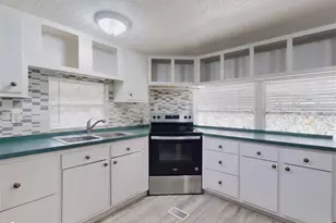 221 Evergreen Terrace, Deland, FL 32724 - Photo 12