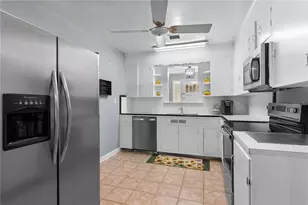 8443 Fort Caroline Rd, Jacksonville, FL 32277 - Photo 14