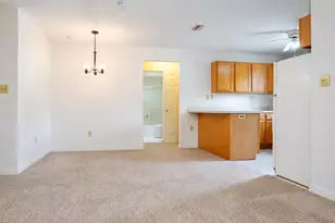420 E New Hampshire Ave, Deland, FL 32724 - Photo 14