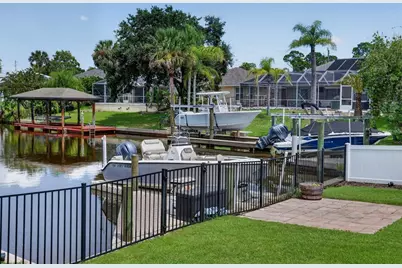 16 Cherrytree Court, Palm Coast, FL 32137 - Photo 6