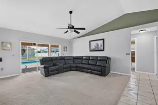 6 Roxland Ln, Palm Coast, FL 32164 - Photo 4