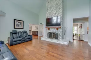 2081 Pennsylvania Dr, Deland, FL 32724 - Photo 14