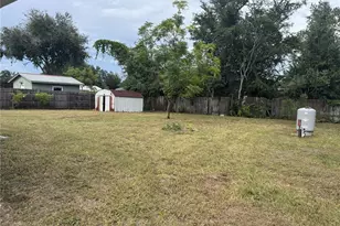 393 Walnut Ave, Orange City, FL 32763 - Photo 22