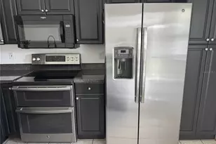 393 Walnut Ave, Orange City, FL 32763 - Photo 6