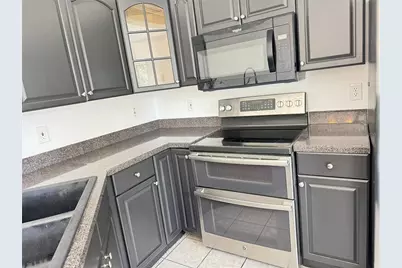 393 Walnut Avenue, Orange City, FL 32763 - Photo 8