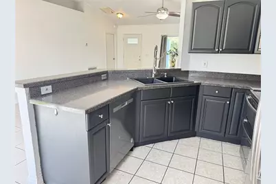 393 Walnut Avenue, Orange City, FL 32763 - Photo 10