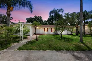 709 Hager St, Deltona, FL 32725 - Photo 2