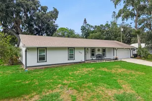 1629 Orange Tree Dr, Edgewater, FL 32132 - Photo 32