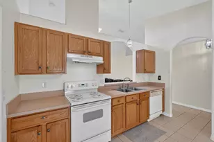 25 Rymshaw Dr, Palm Coast, FL 32164 - Photo 12