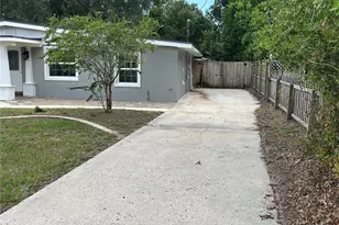 104 E Gardenia Dr, Orange City, FL 32763 - Photo 10