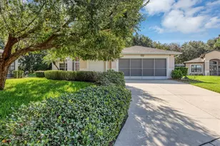 4958 Portsmouth St, Tavares, FL 32778 - Photo 2