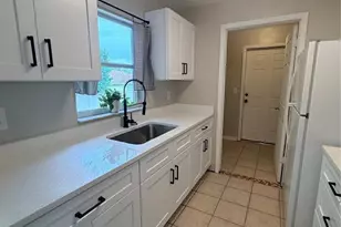 2942 Greynolds St, Deltona, FL 32738 - Photo 10