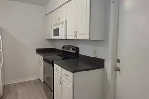 652 W Minnesota Ave, Deland, FL 32720 - Photo 8