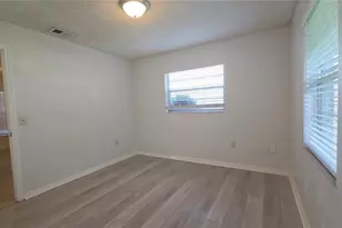 652 W Minnesota Ave, Deland, FL 32720 - Photo 12