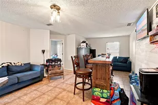 2772 Pelham Cir, Deltona, FL 32738 - Photo 12
