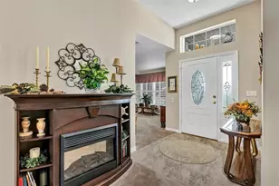 3051 Keel Ct, Tavares, FL 32778 - Photo 8
