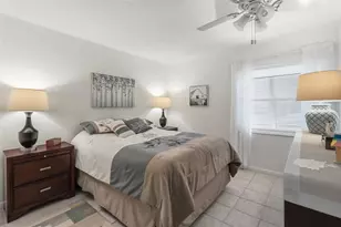 130 Jasmine Woods Ct, Deltona, FL 32725 - Photo 12