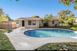 2433 Adams Ave, Deltona, FL 32738 - Photo 8