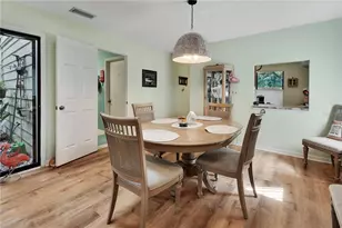 904 Village Green Rd, Deland, FL 32720 - Photo 8