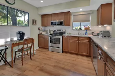 904 Village Green Road #3, Deland, FL 32720 - Photo 10