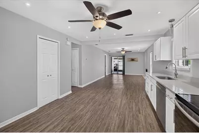 7360 Ulmerton Road #2E, Largo, FL 33771 - Photo 4
