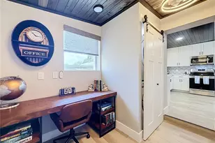 236 Emory Pl, Orlando, FL 32804 - Photo 12