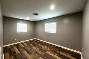 374 W Graves Ave, Orange City, FL 32763 - Photo 8