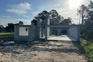 1695 5th Ave, Deland, FL 32724 - Photo 2