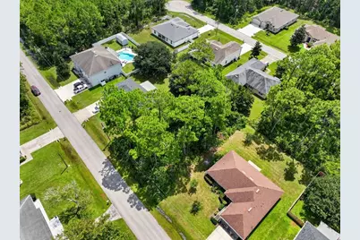 12 Undershire Path, Palm Coast, FL 32164 - Photo 2