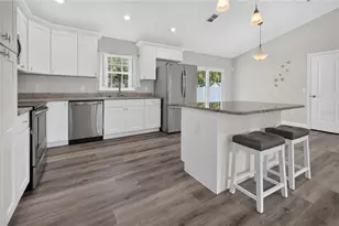 1405 E Voorhis Ave, Deland, FL 32724 - Photo 4