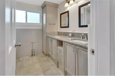 903 E New York Avenue, Deland, FL 32724 - Photo 26
