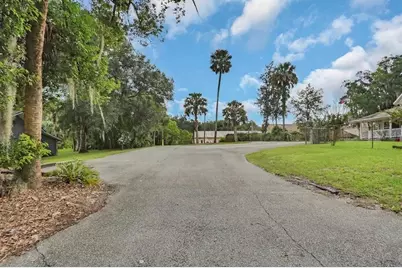 903 E New York Avenue, Deland, FL 32724 - Photo 48