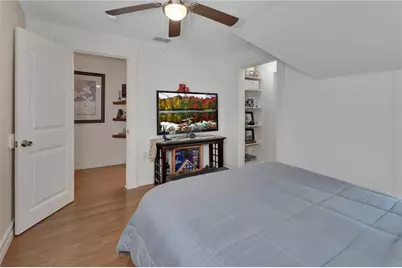 903 E New York Avenue, Deland, FL 32724 - Photo 38