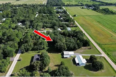 325 Garden Lane, Bunnell, FL 32110 - Photo 1